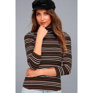 Free People I'm Cute Turtleneck Striped Ribbed Top Size Large Classic‎ Casual